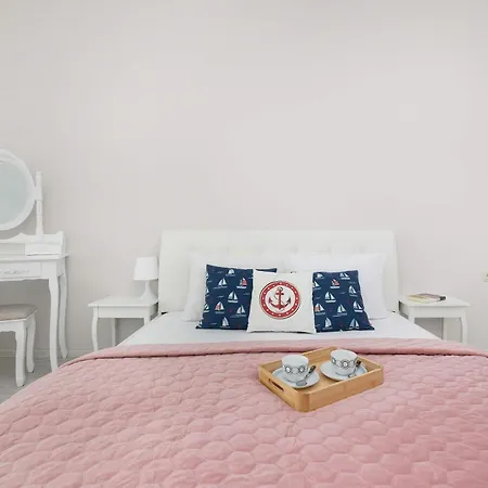 Komfortowy Z Tarasem Blisko Plazy Z Dodatkowymi Udogodnieniami W Pobierowie By Renters Apartamento *